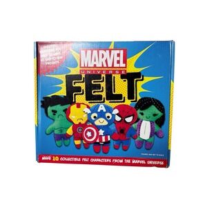 Marvel Universe Make 10 Collectible Felt Characters Hulk Spider Man  NEW SEALED